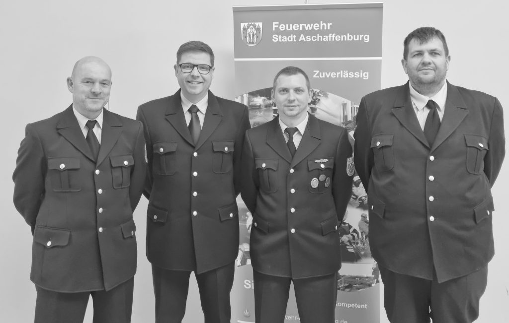 Freiwillige Feuerwehr Aschaffenburg Löschzug Gailbach-Schweinheim
Ehrenabend
Ehrungen und Beförderungen